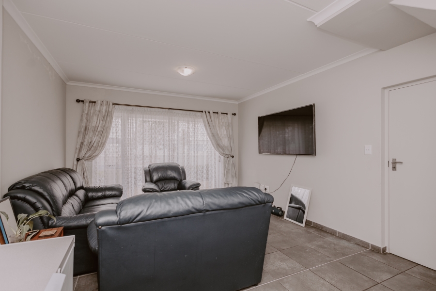 3 Bedroom Property for Sale in Haasendal Western Cape